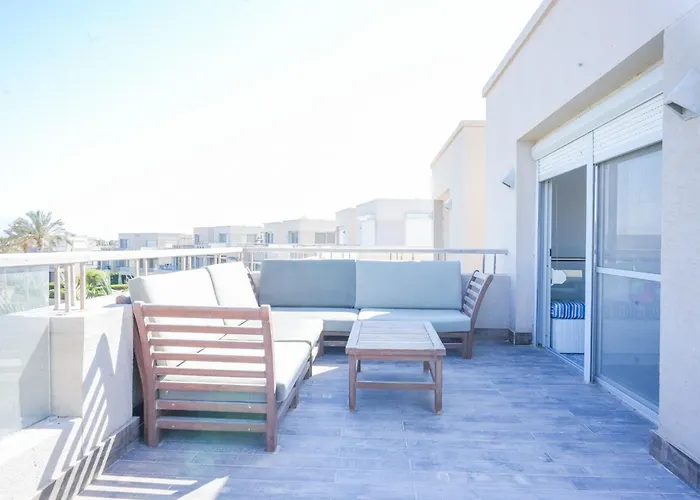 Spacious 3 Bedroom + Roof | Einbay Sokhna * Ain Sukhna